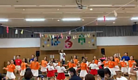 イズモイズム歌います。